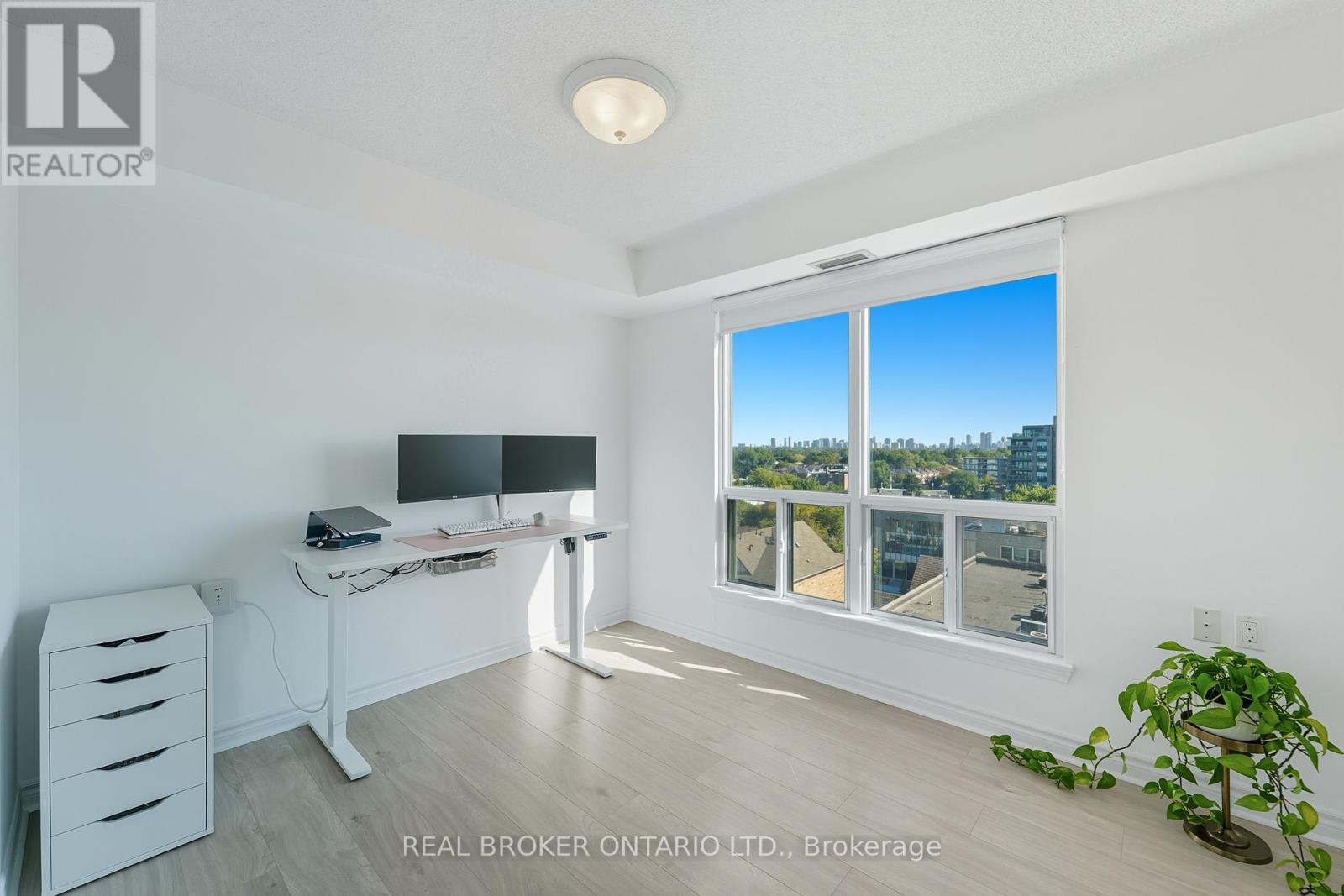 704 - 1030 Sheppard Avenue W, Toronto, Ontario  M3H 6C1 - Photo 18 - C12442104
