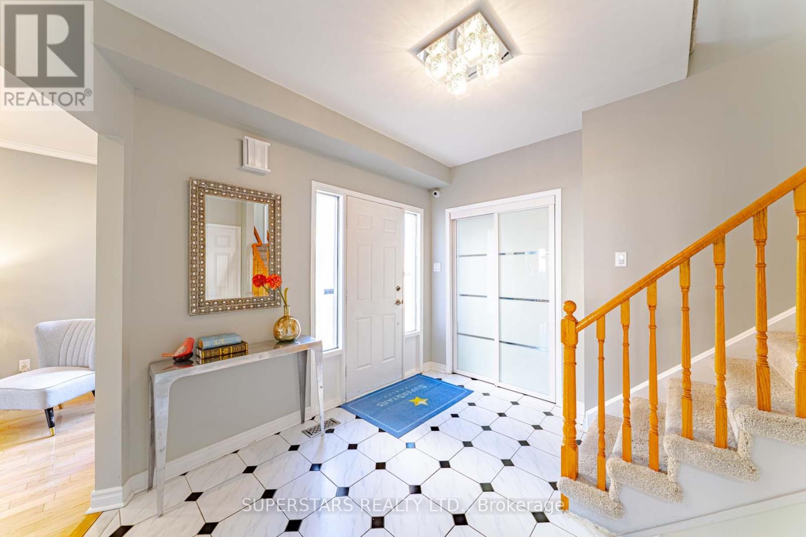 103 New Forest Square, Toronto, Ontario  M1V 2Z6 - Photo 5 - E12442050