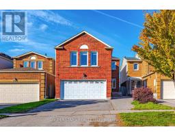 103 NEW FOREST SQUARE, Toronto, Ontario