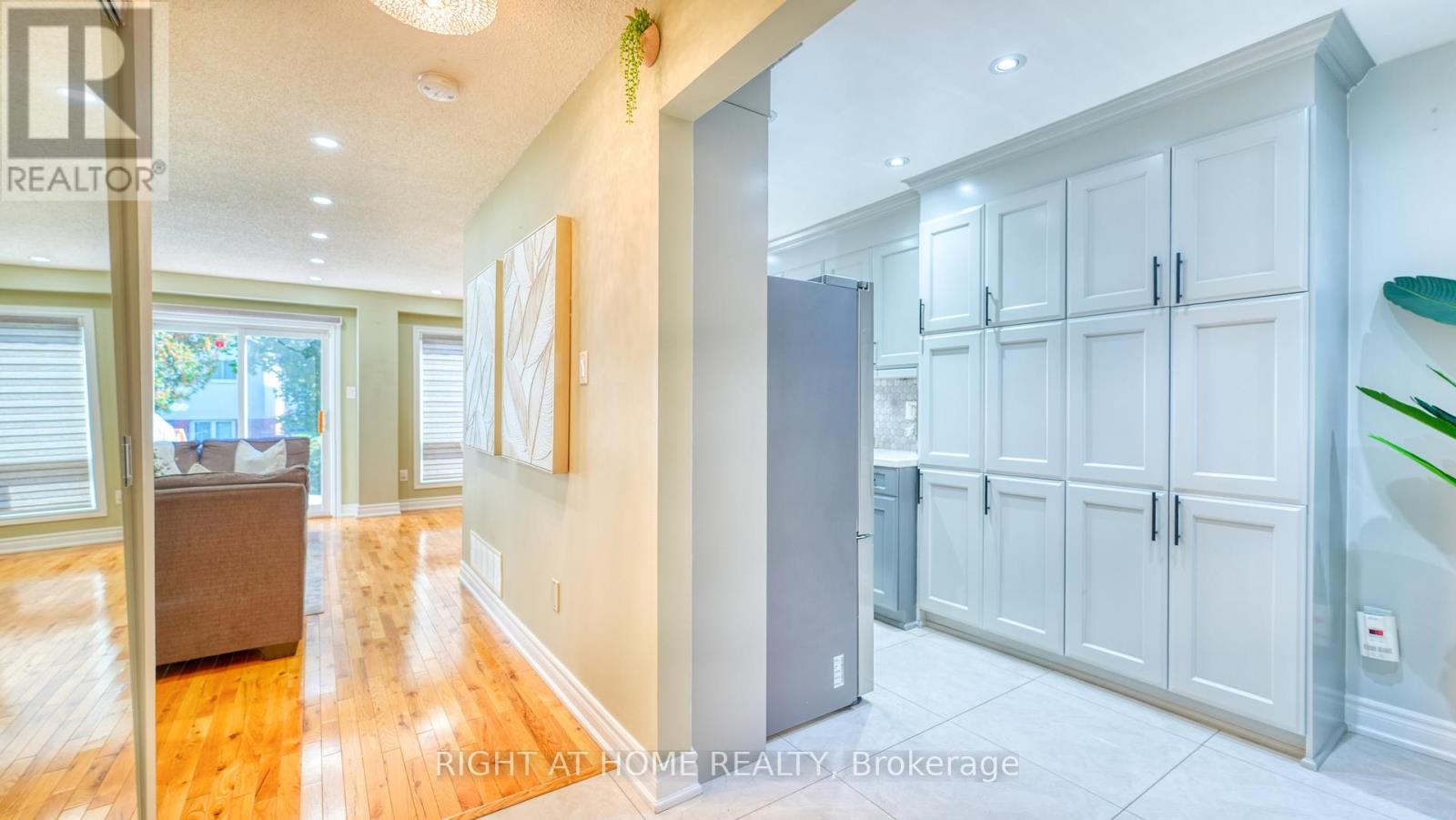 58 Teddington Crescent, Whitby (Pringle Creek), Ontario  L1R 1S5 - Photo 6 - E12442063