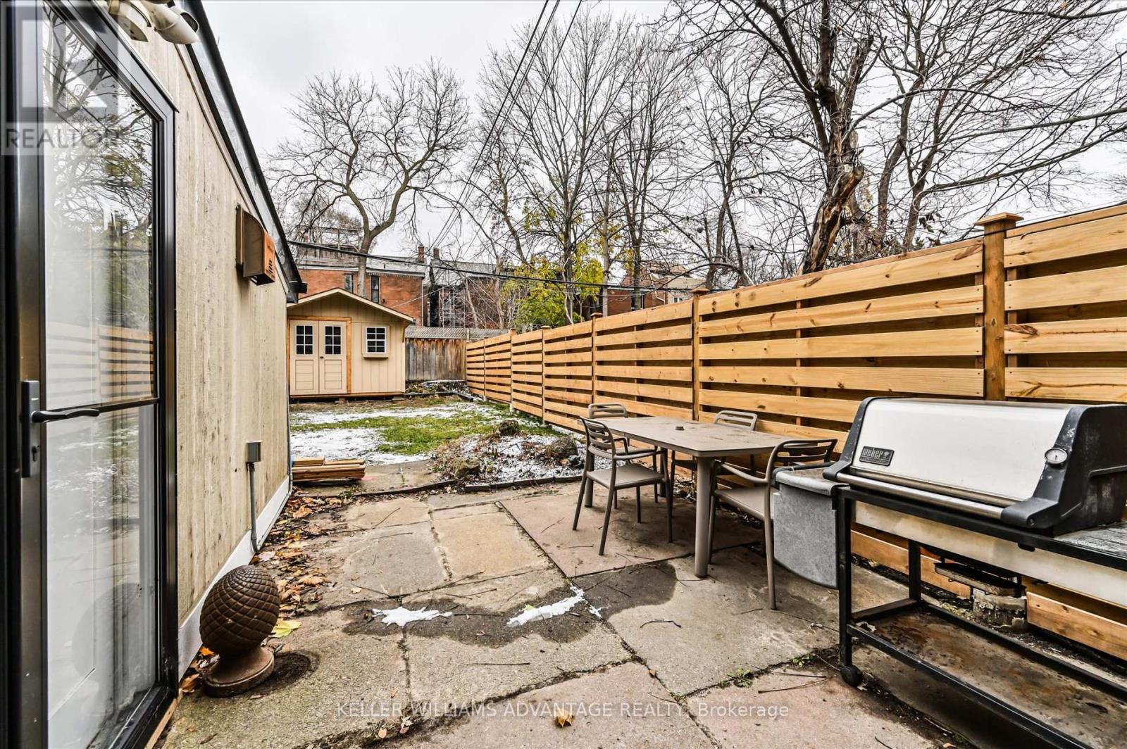 80 Victor Avenue, Toronto, Ontario  M4K 1A8 - Photo 15 - E12442098