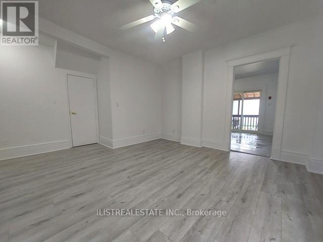 Main Fl - 2143 Gerrard Street E, Toronto, Ontario  M4E 2C1 - Photo 2 - E12442102