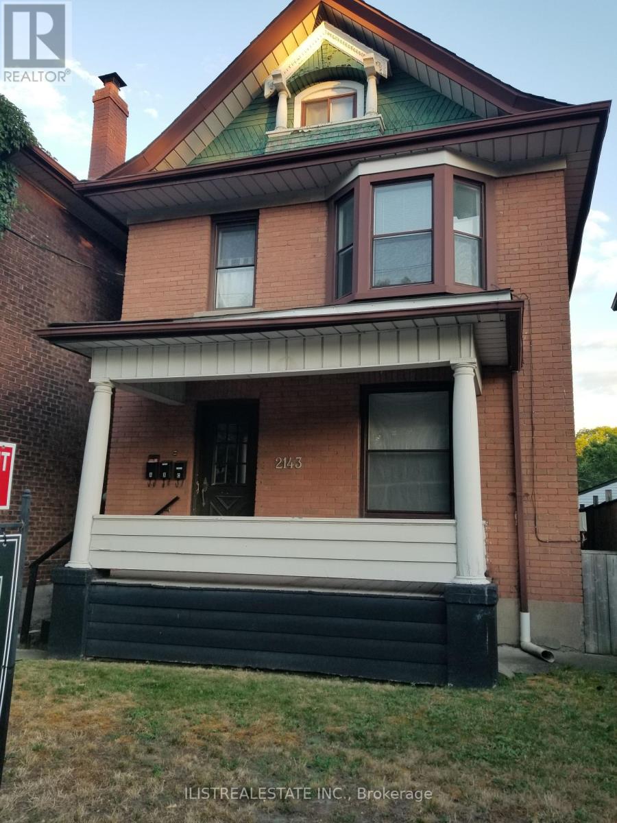 Main Fl - 2143 Gerrard Street E, Toronto, Ontario  M4E 2C1 - Photo 9 - E12442102