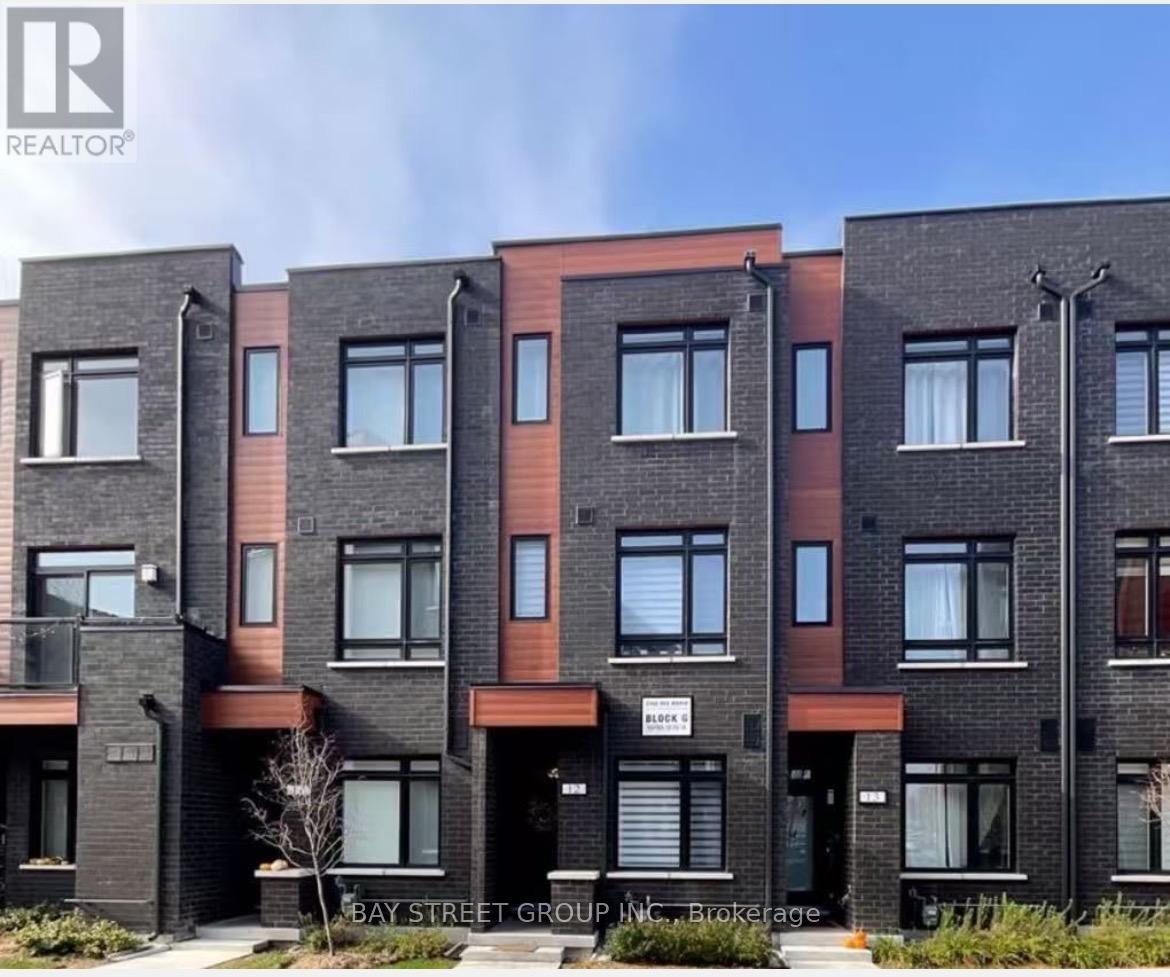 12 - 370 G Red Maple Road, Richmond Hill, Ontario  L4C 5T4 - Photo 1 - N12442064