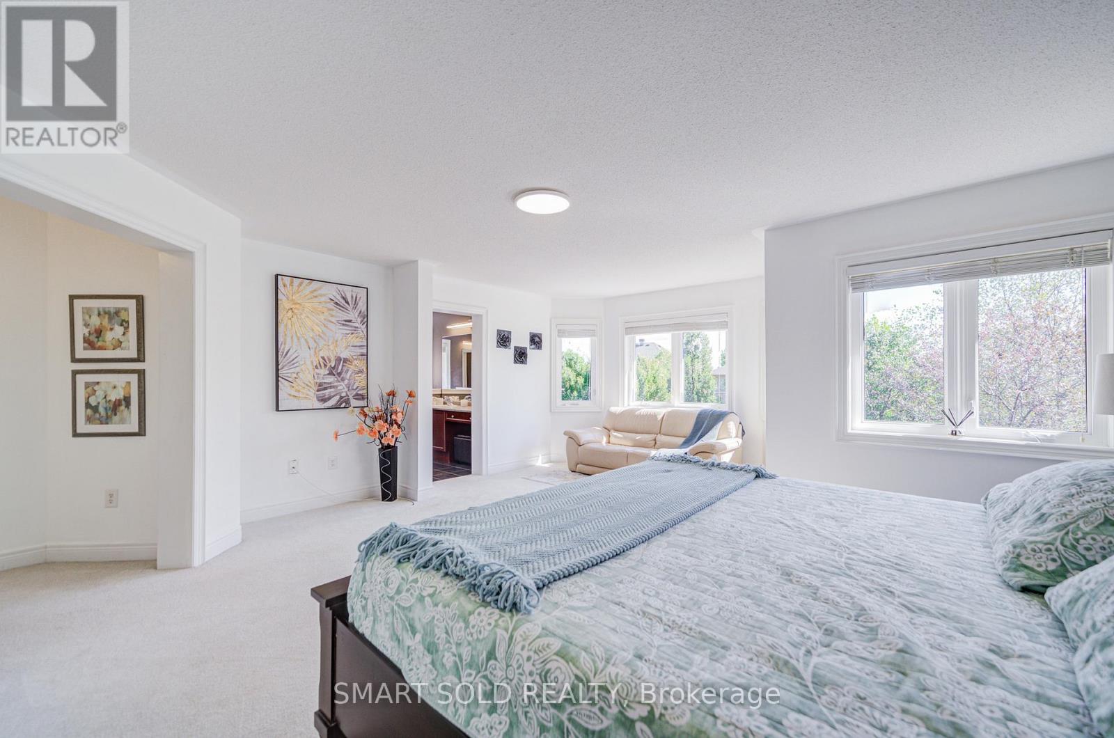 2252 Pine Glen Road, Oakville (Wm Westmount), Ontario  L6M 0G5 - Photo 28 - W12442067