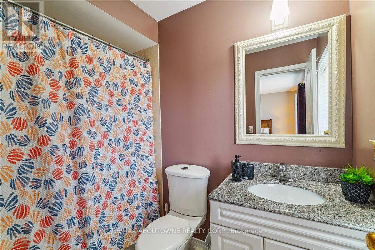 248 Albright Road, Brampton, Ontario  L6X 5E7 - Photo 14 - W12442068