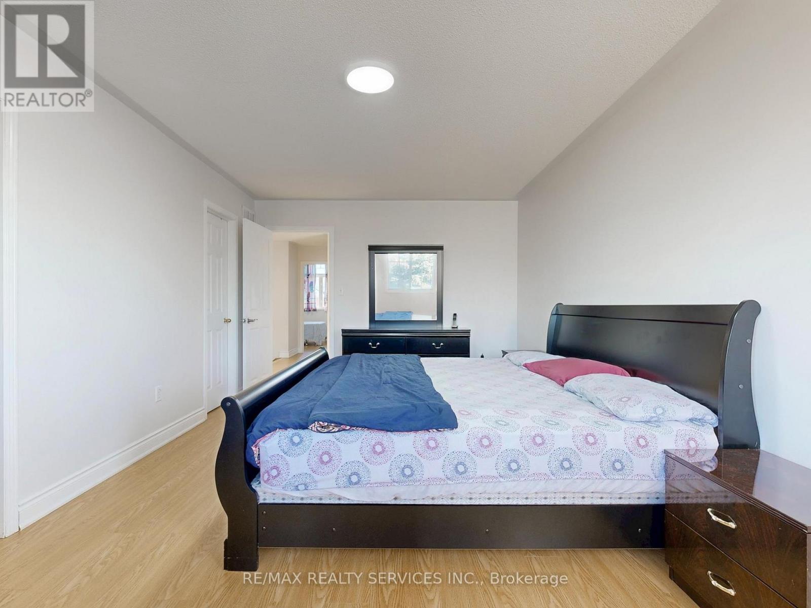 44 Amethyst Circle, Brampton (Bram East), Ontario  L6P 0Z3 - Photo 29 - W12442101