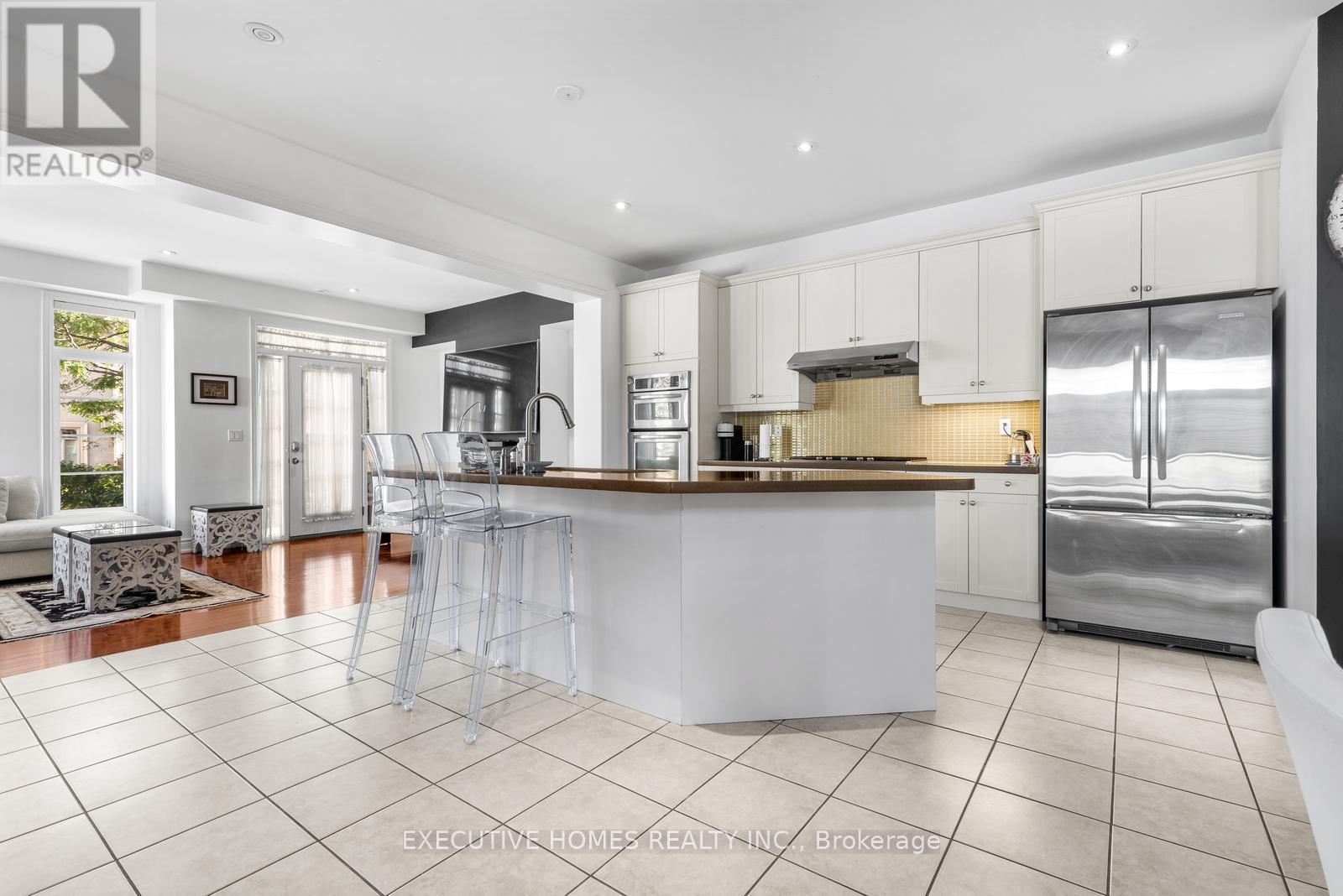 4131 Shipp Drive, Mississauga, Ontario  L4Z 0A7 - Photo 10 - W12442106