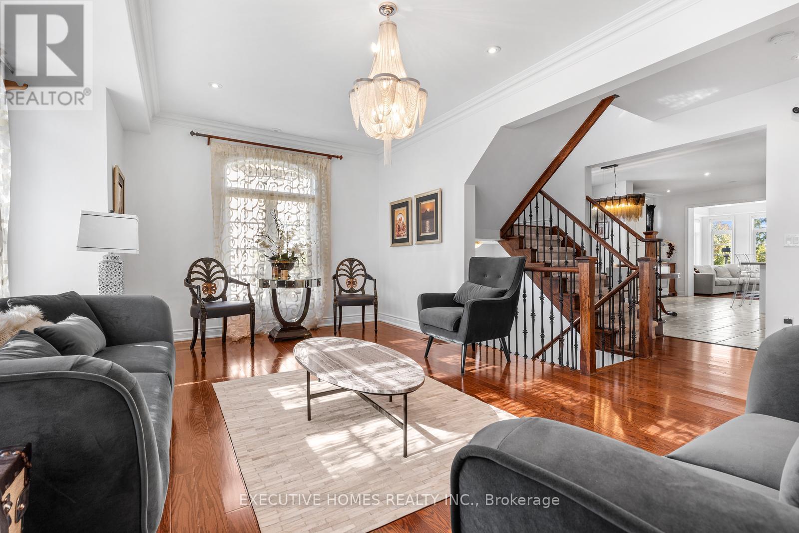 4131 Shipp Drive, Mississauga, Ontario  L4Z 0A7 - Photo 6 - W12442106