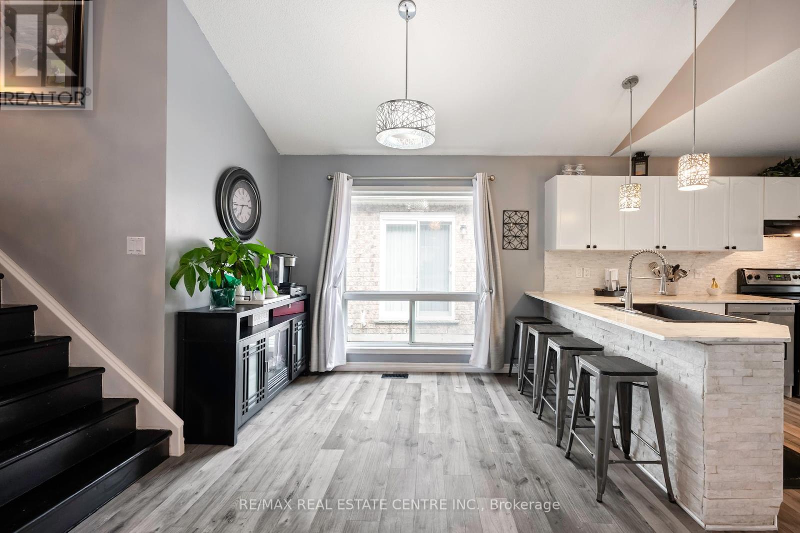 28 Henderson Street, Orangeville, Ontario  L9W 5G1 - Photo 23 - W12442112