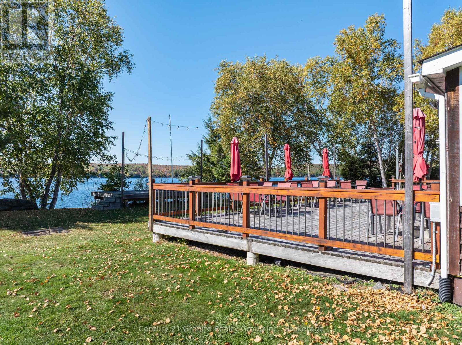1075 Red Umbrella Road, Minden Hills, Ontario  K0M 2K0 - Photo 9 - X12442136