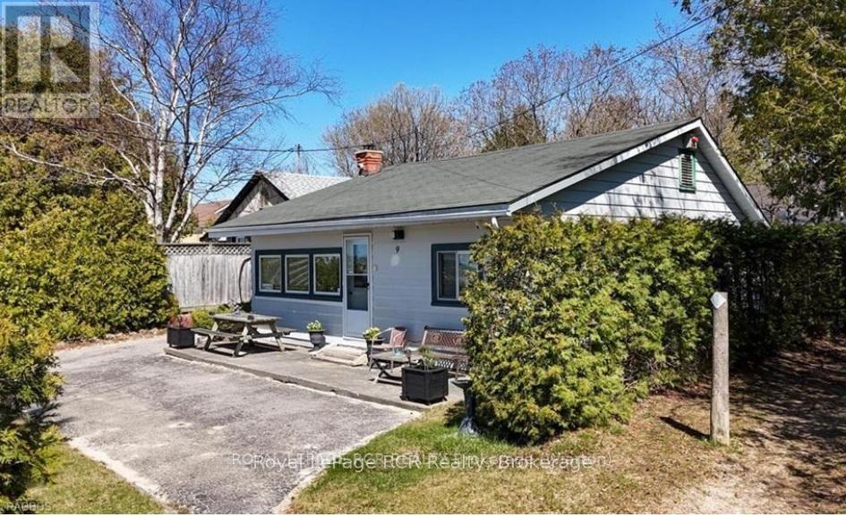 9 LAKESHORE BOULEVARD S, South Bruce Peninsula, Ontario