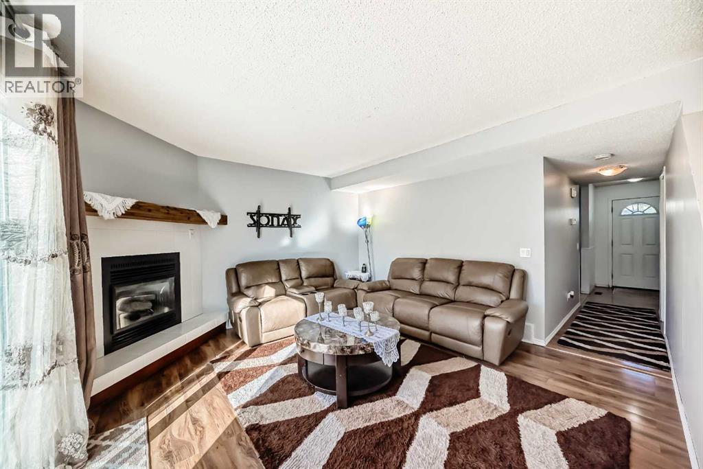 62, 6020 Temple Drive Ne, Calgary, Alberta  T1Y 4R5 - Photo 3 - A2258810