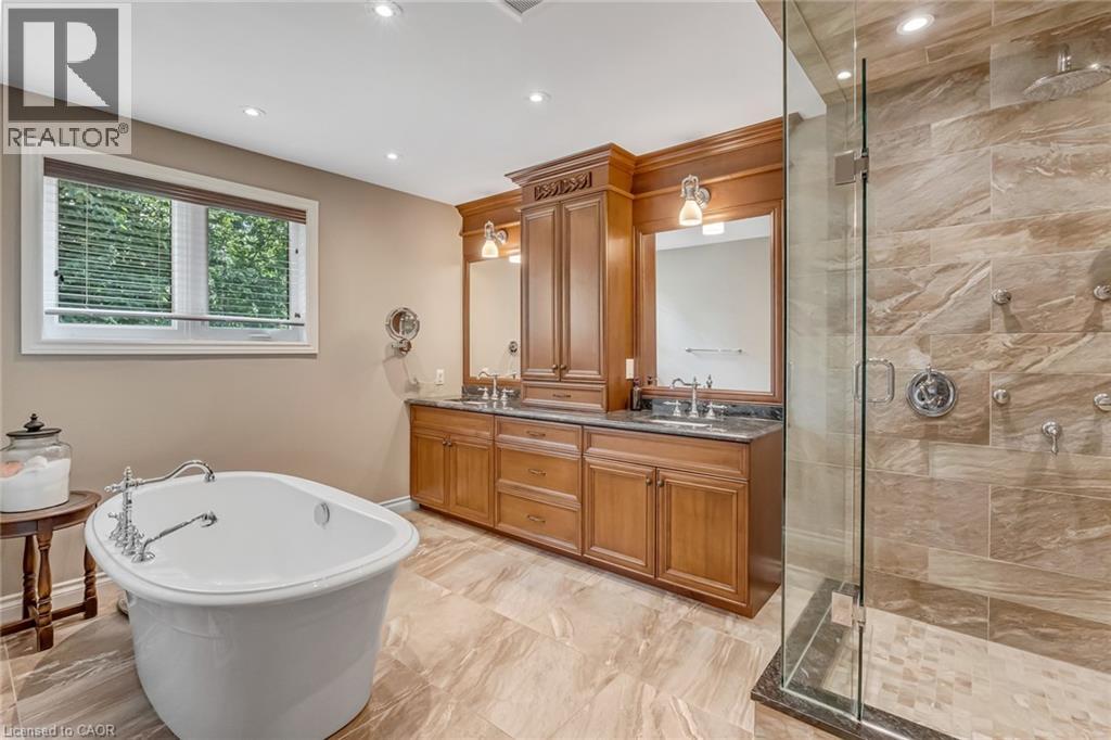 8 Lochside Drive, Stoney Creek, Ontario  L8E 5T6 - Photo 36 - 40738741