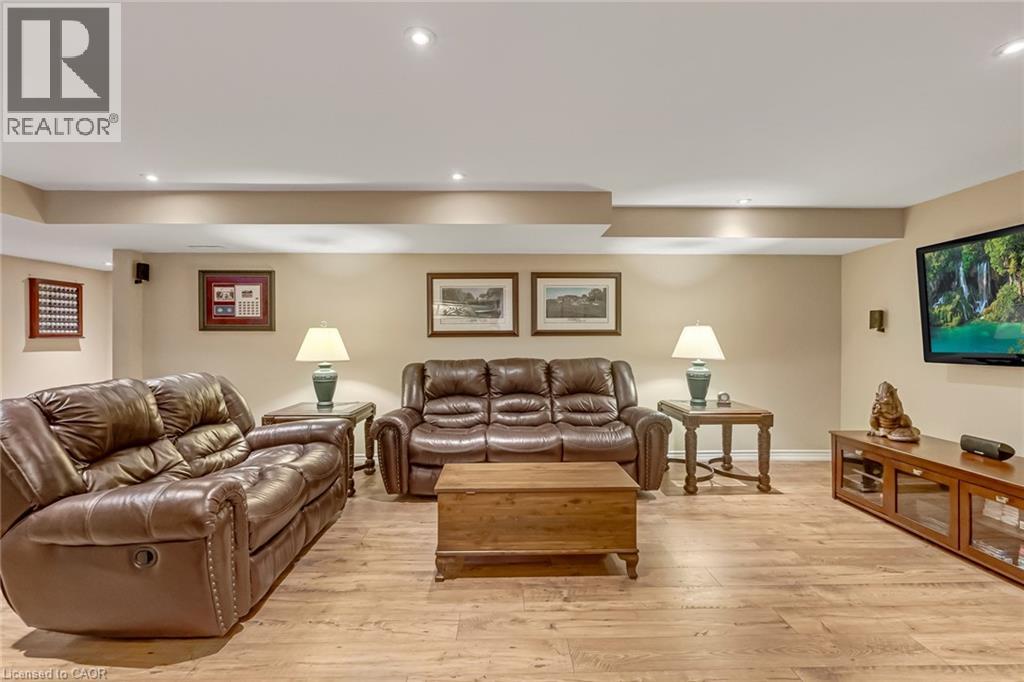 8 Lochside Drive, Stoney Creek, Ontario  L8E 5T6 - Photo 42 - 40738741
