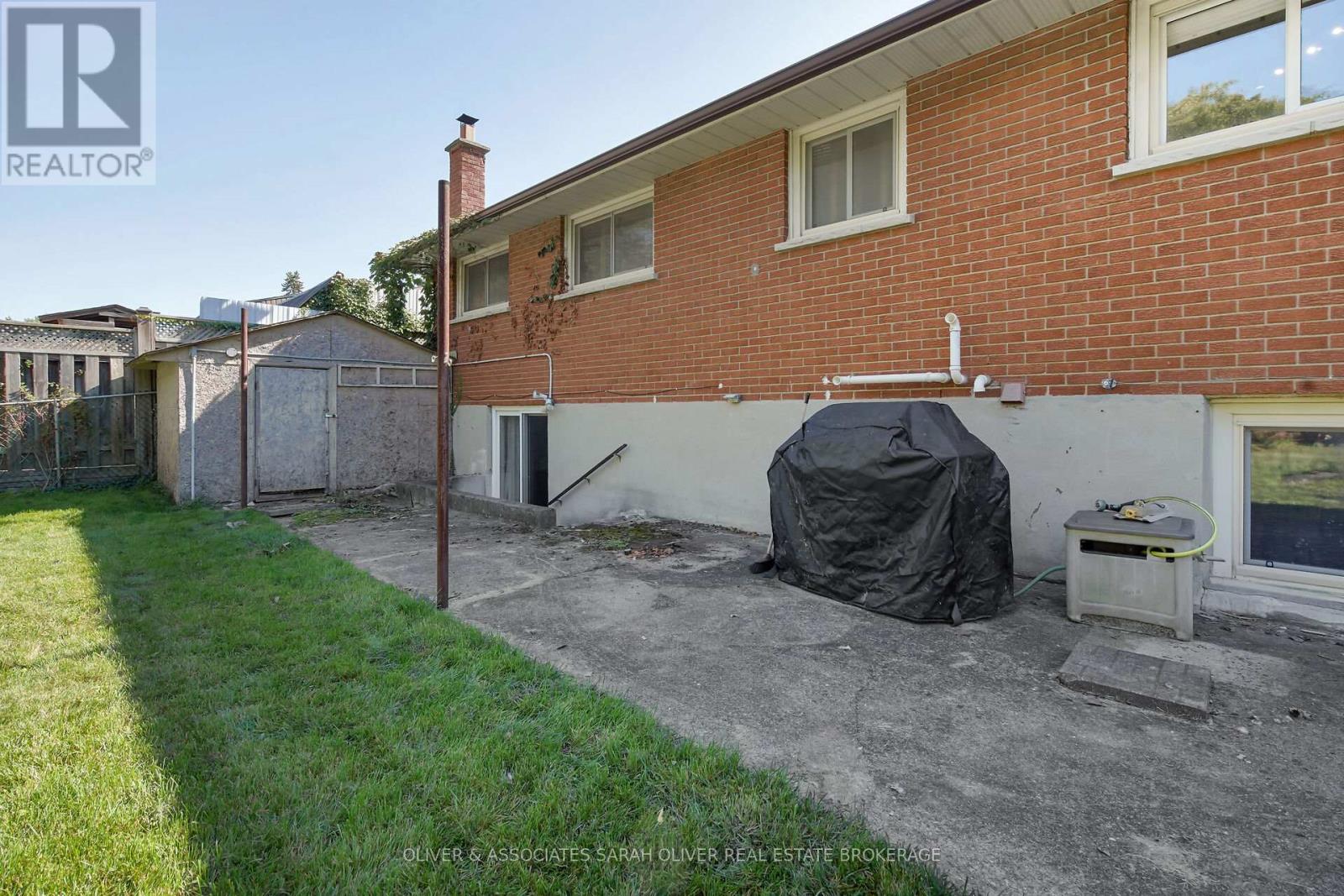 200 Gladman Avenue, London South (South D), Ontario  N6J 1X5 - Photo 32 - X12442148