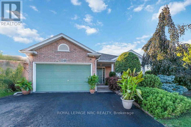 5349 Beaver Valley Way, Niagara Falls, Ontario  L2H 3K4 - Photo 2 - X12322680