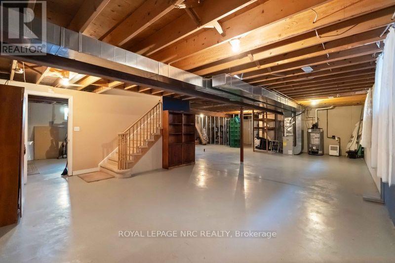 5349 Beaver Valley Way, Niagara Falls, Ontario  L2H 3K4 - Photo 34 - X12322680