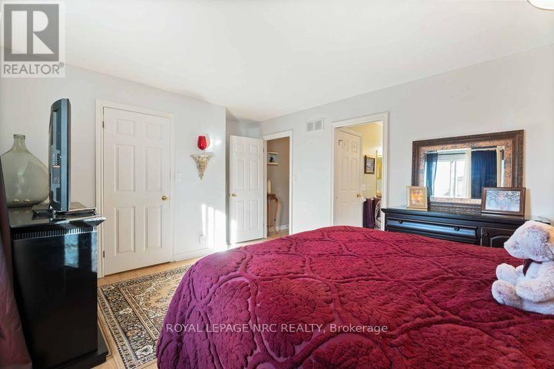 5349 Beaver Valley Way, Niagara Falls, Ontario  L2H 3K4 - Photo 32 - X12322680