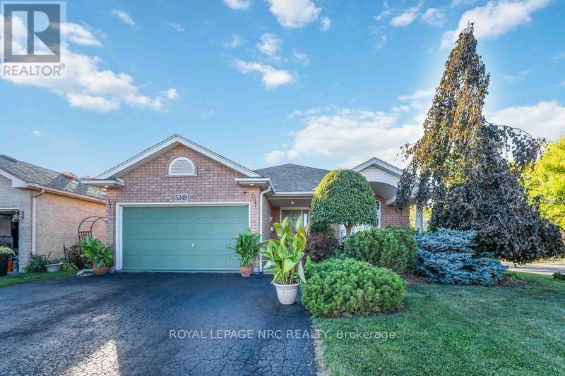 5349 Beaver Valley Way, Niagara Falls, Ontario  L2H 3K4 - Photo 5 - X12322680