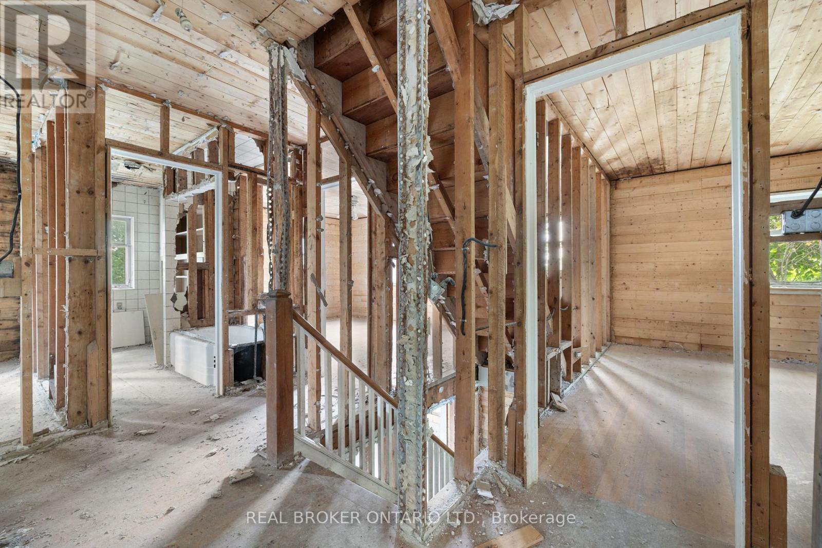 2099 County  20 Road, North Grenville, Ontario  K0G 1T0 - Photo 18 - X12442130