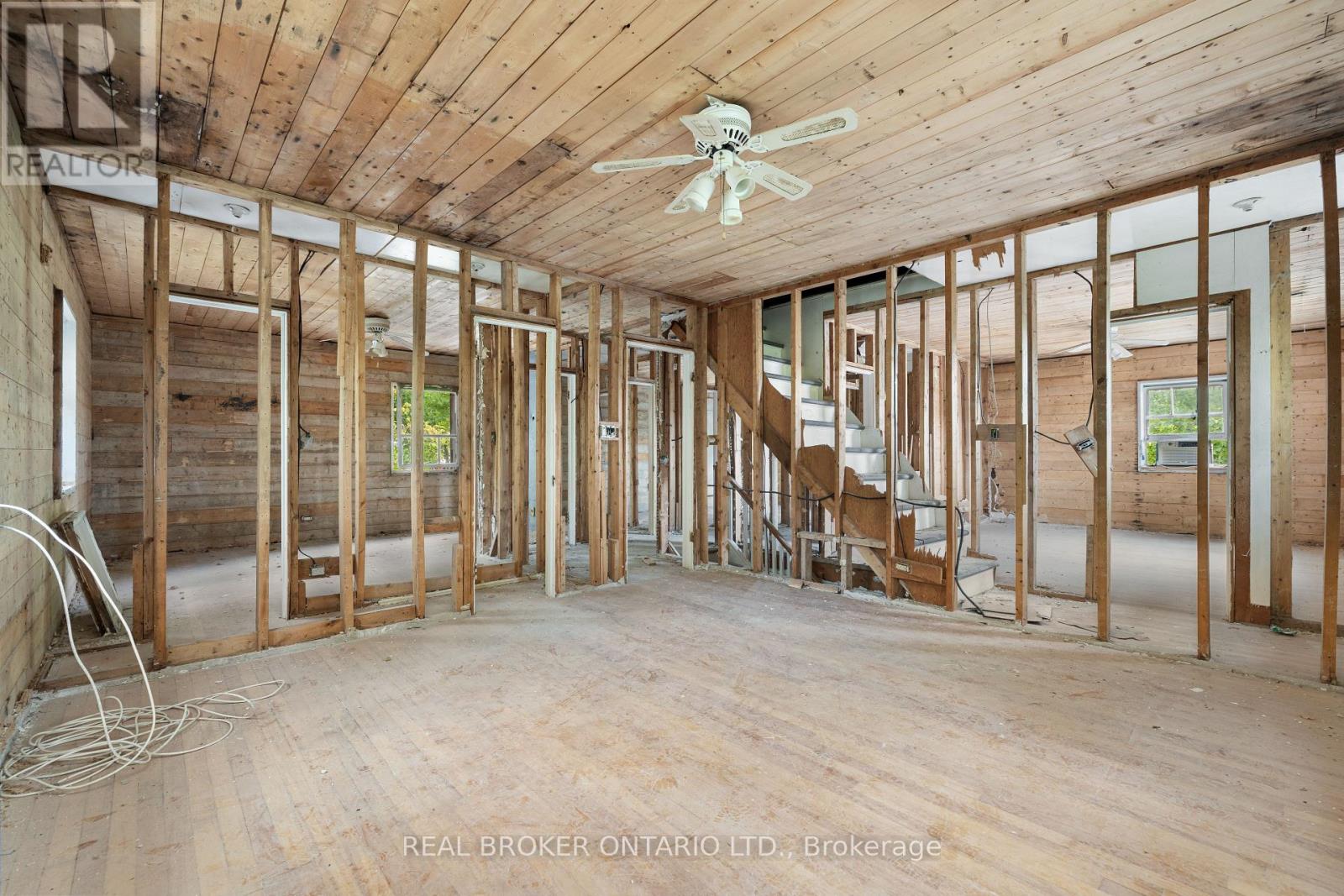 2099 County  20 Road, North Grenville, Ontario  K0G 1T0 - Photo 20 - X12442130