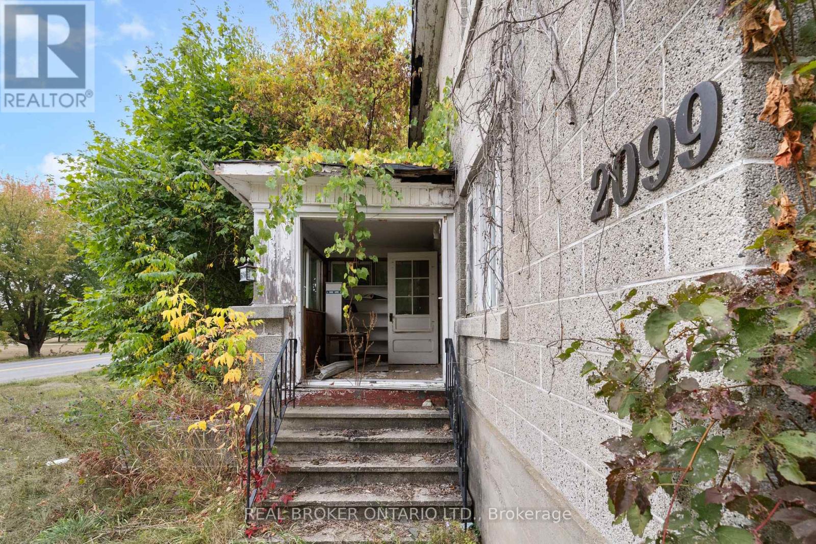 2099 County  20 Road, North Grenville, Ontario  K0G 1T0 - Photo 8 - X12442130