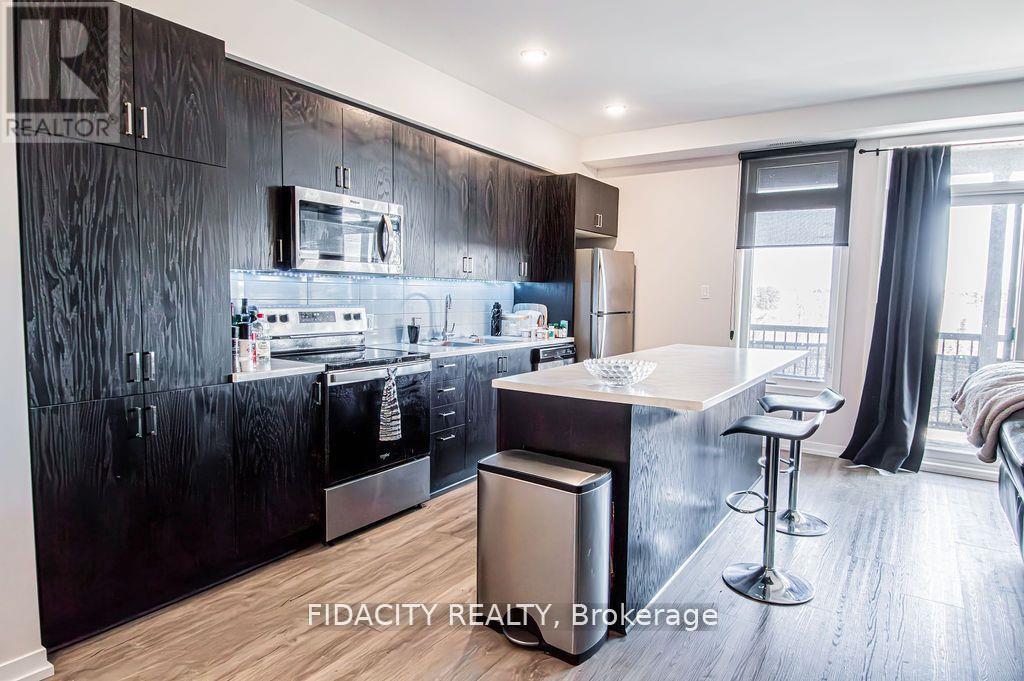 H - 225 Citiplace Drive, Ottawa, Ontario  K2E 0A8 - Photo 2 - X12442131