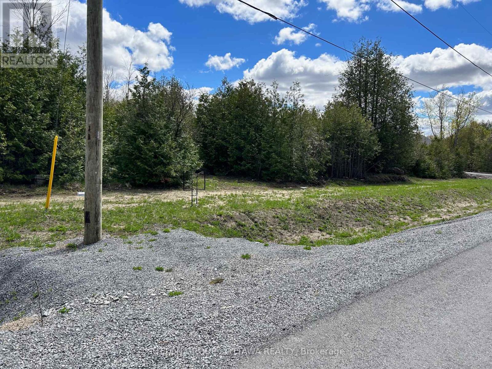 6256 Nick Adams Road, Ottawa, Ontario  K4P 1H2 - Photo 2 - X12442138