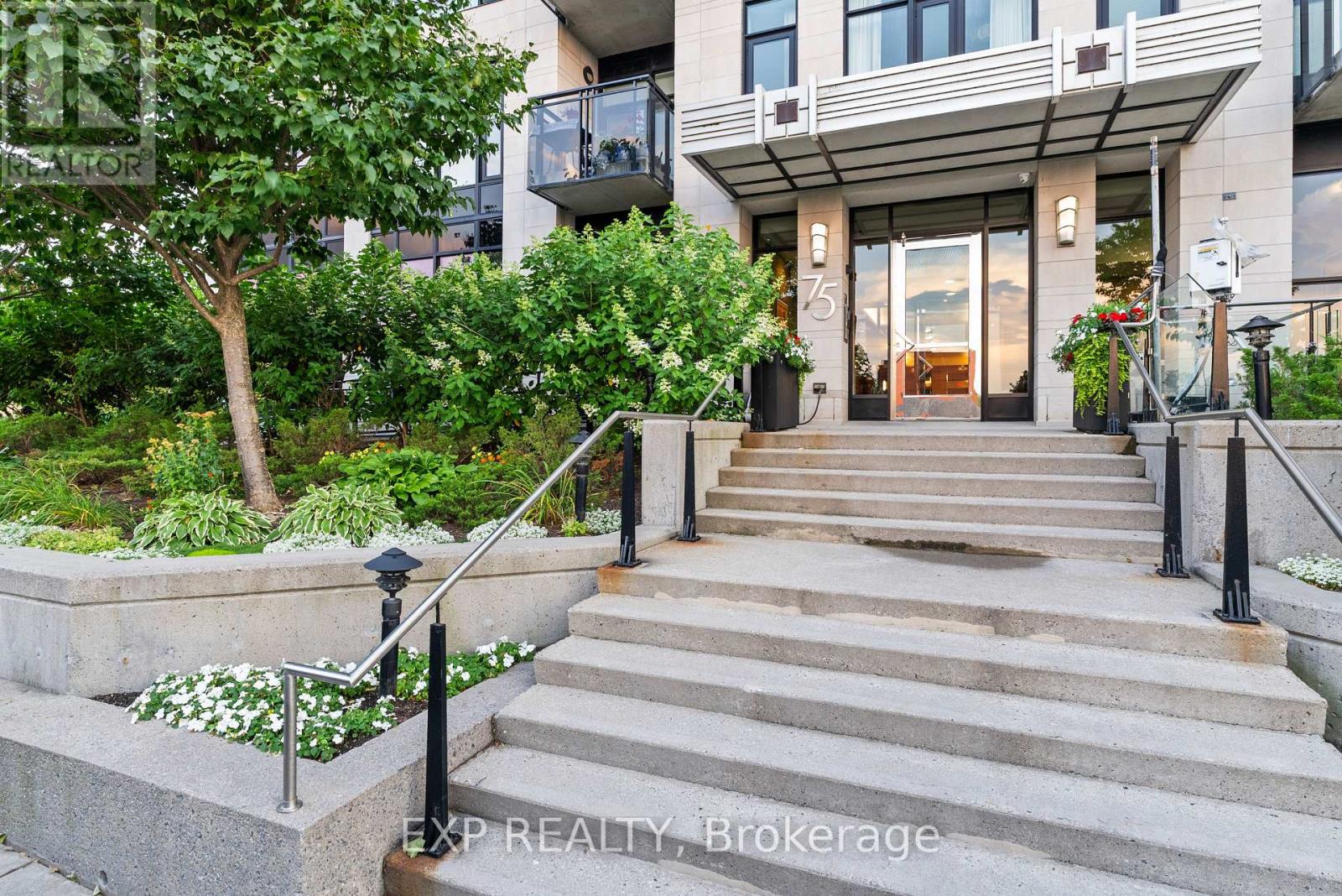 1203 - 75 Cleary Avenue, Ottawa, Ontario  K2A 1R8 - Photo 2 - X12442145