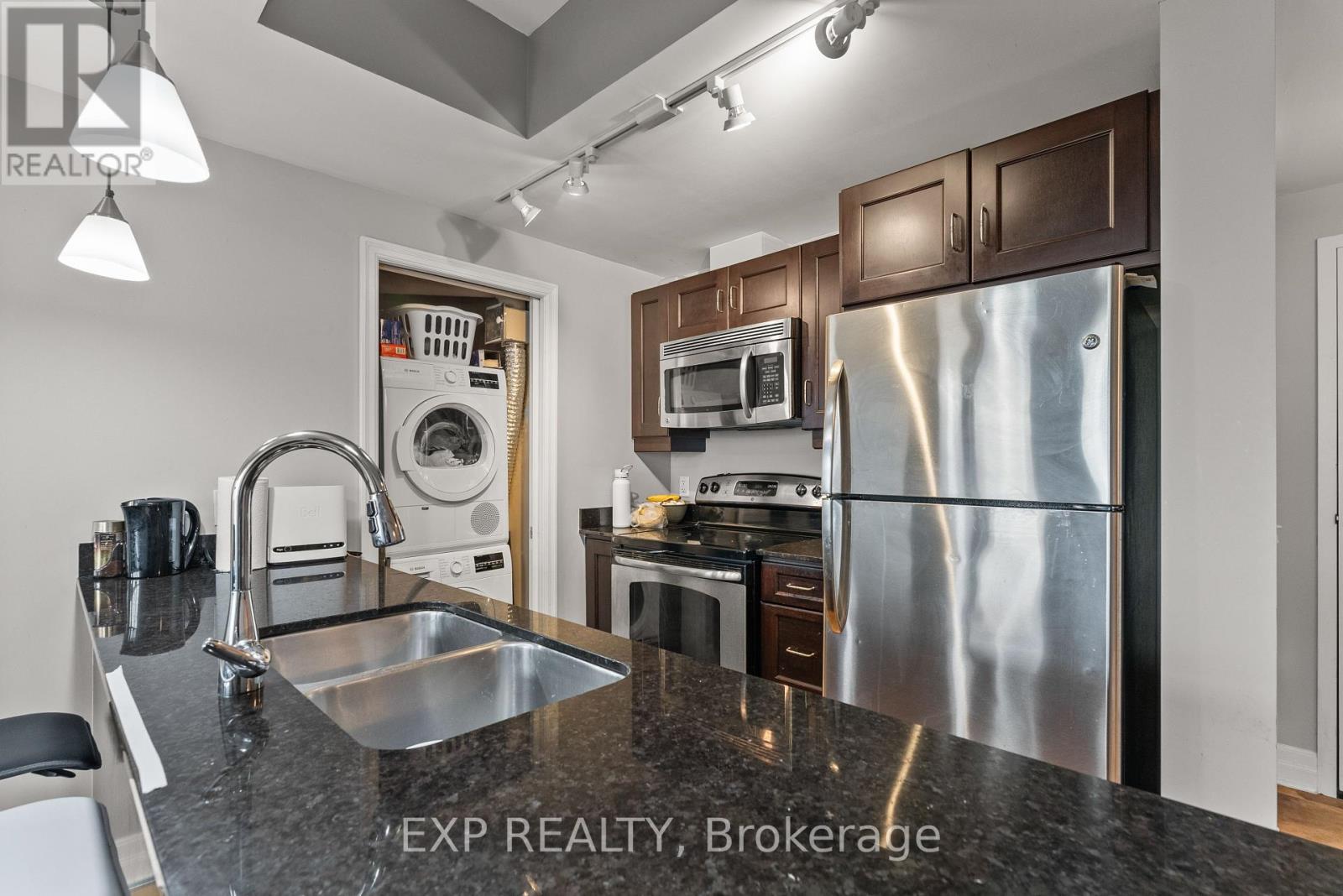 1203 - 75 Cleary Avenue, Ottawa, Ontario  K2A 1R8 - Photo 6 - X12442145