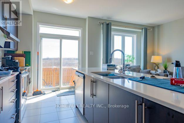 75 Aura Avenue, Ottawa, Ontario  K2J 6R8 - Photo 5 - X12442151