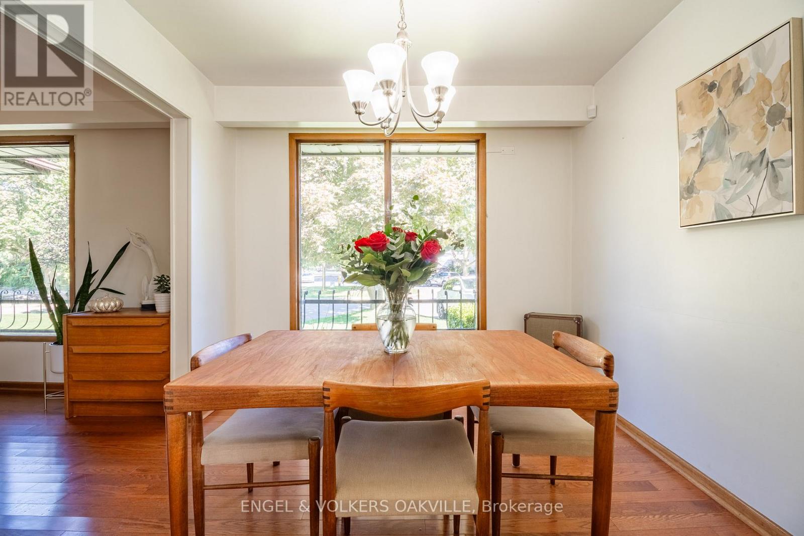22 Sandy Cove Circle, St. Catharines (Lakeshore), Ontario  L2N 5Z4 - Photo 13 - X12442134