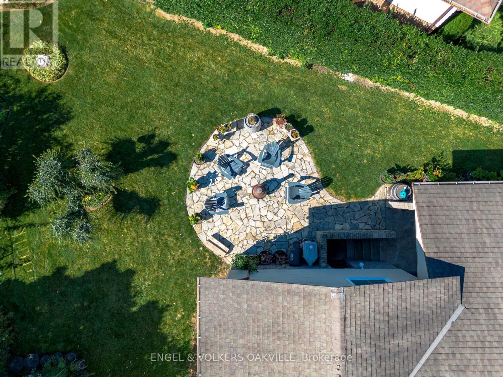 22 Sandy Cove Circle, St. Catharines (Lakeshore), Ontario  L2N 5Z4 - Photo 33 - X12442134