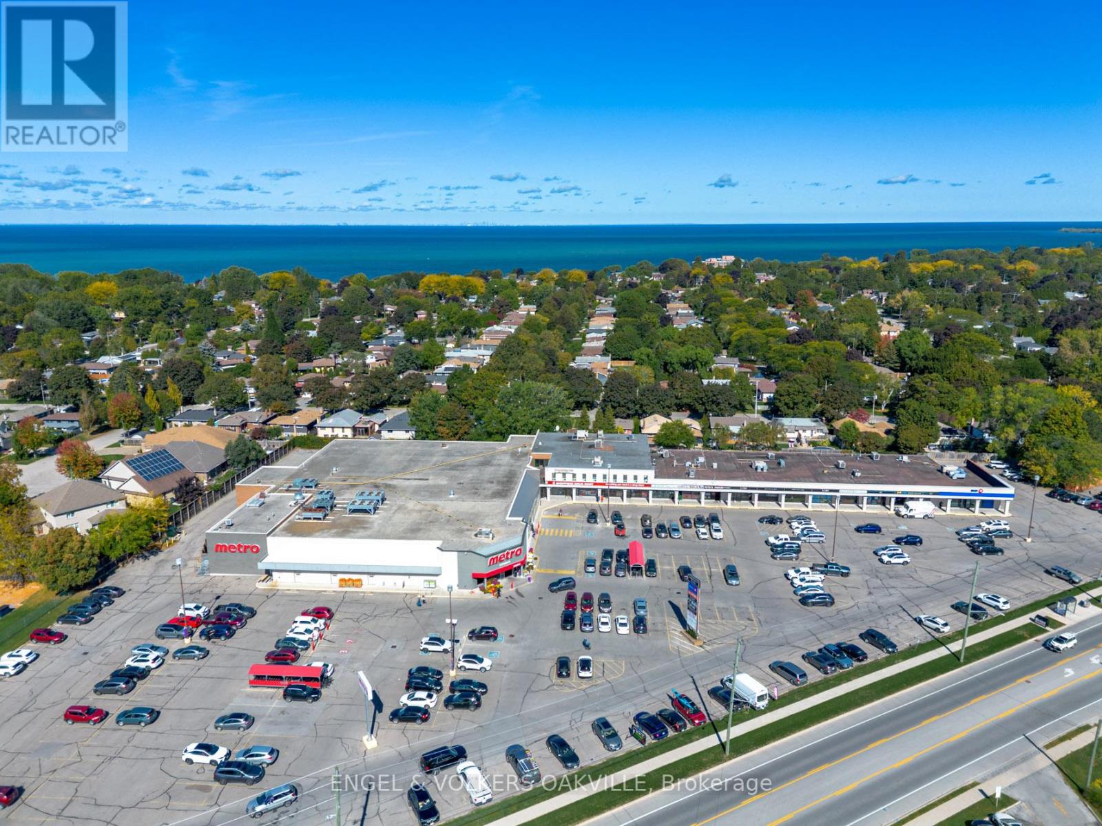 22 Sandy Cove Circle, St. Catharines (Lakeshore), Ontario  L2N 5Z4 - Photo 42 - X12442134