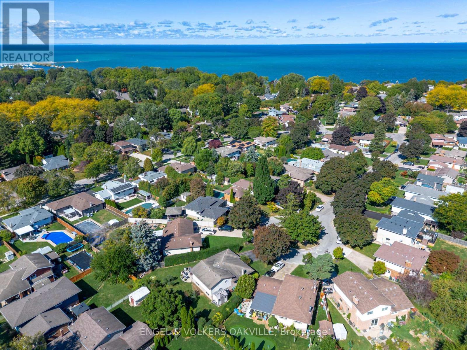 22 Sandy Cove Circle, St. Catharines (Lakeshore), Ontario  L2N 5Z4 - Photo 43 - X12442134