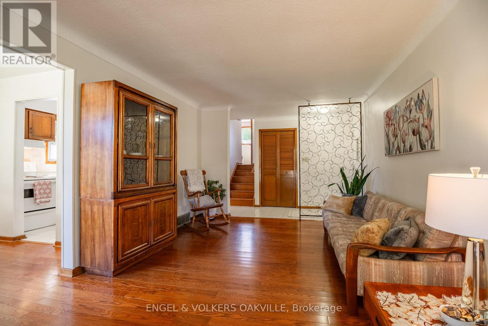 22 Sandy Cove Circle, St. Catharines (Lakeshore), Ontario  L2N 5Z4 - Photo 9 - X12442134