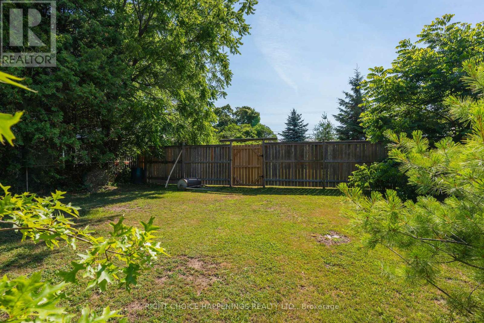 1368 Lorraine Road, Port Colborne (Sherkston), Ontario  L3K 5V3 - Photo 25 - X12442143