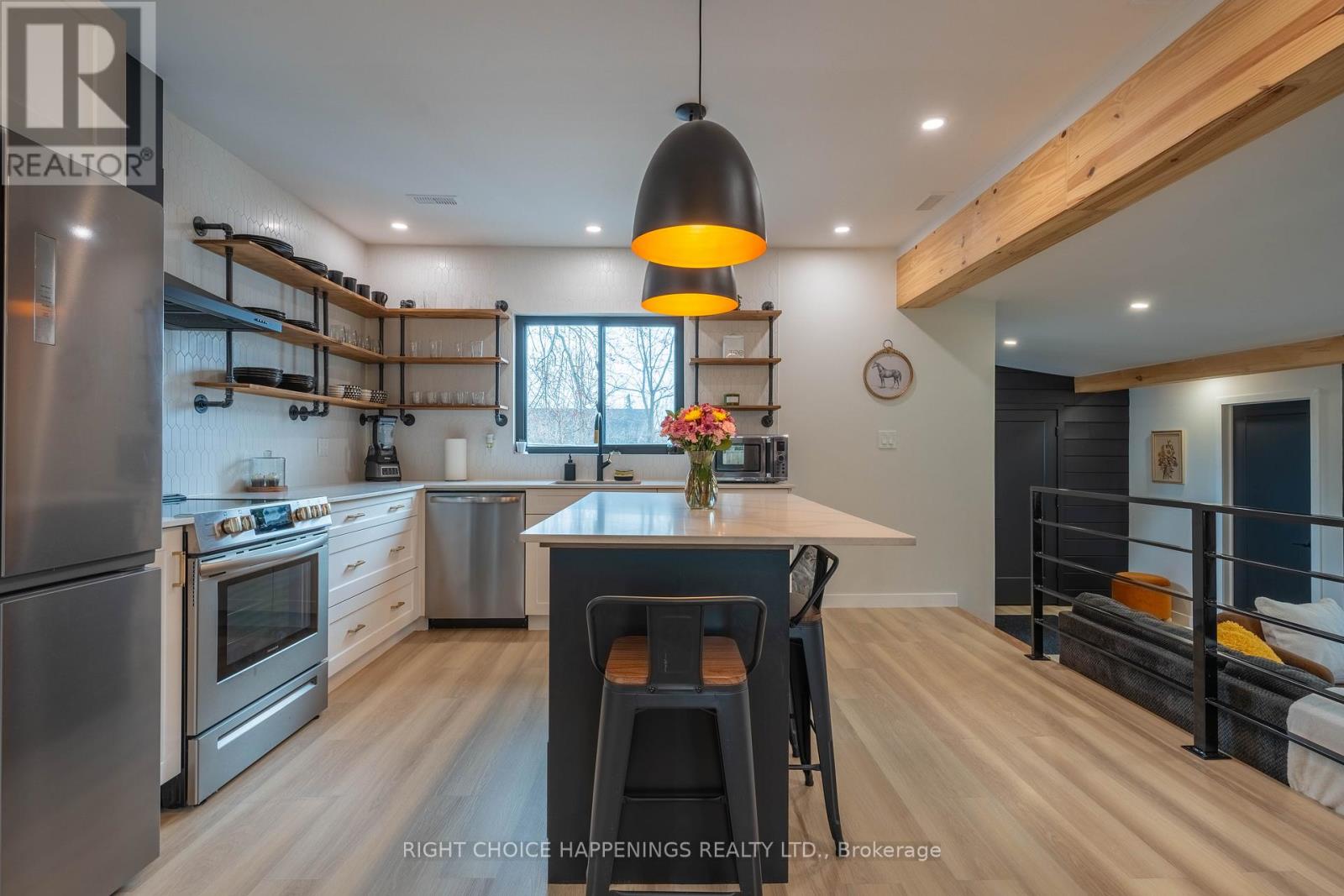 1368 Lorraine Road, Port Colborne (Sherkston), Ontario  L3K 5V3 - Photo 7 - X12442143
