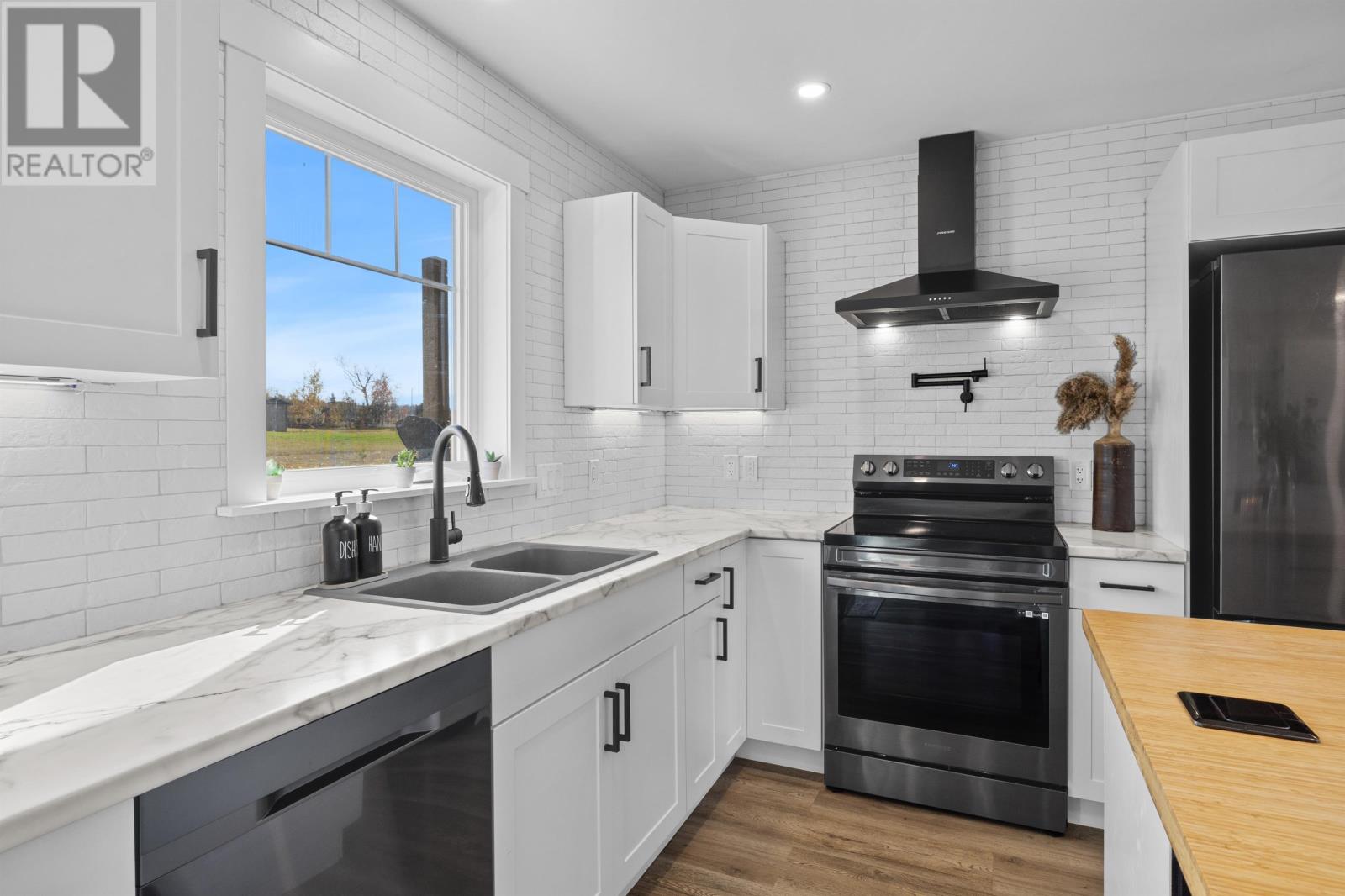 15 Mark Lane, Rocky Point, Prince Edward Island  C0A 1H2 - Photo 21 - 202524970