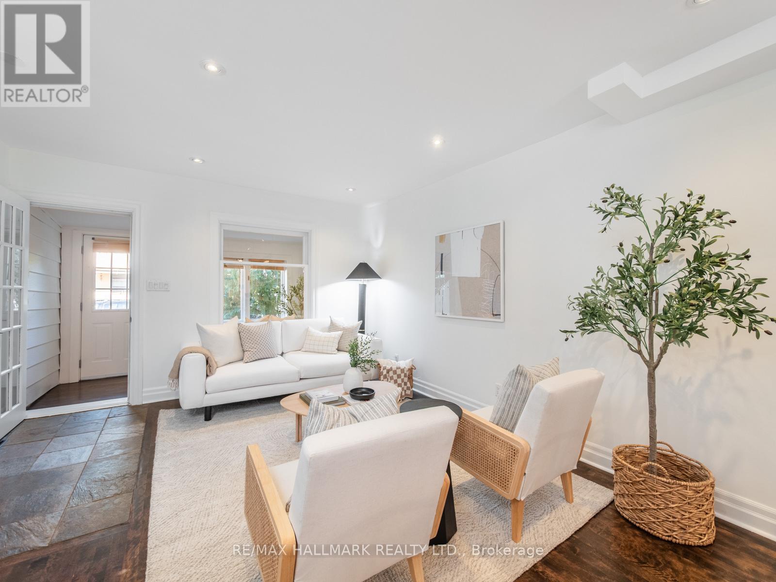 78 Seymour Avenue, Toronto, Ontario  M4J 3T5 - Photo 8 - E12437946