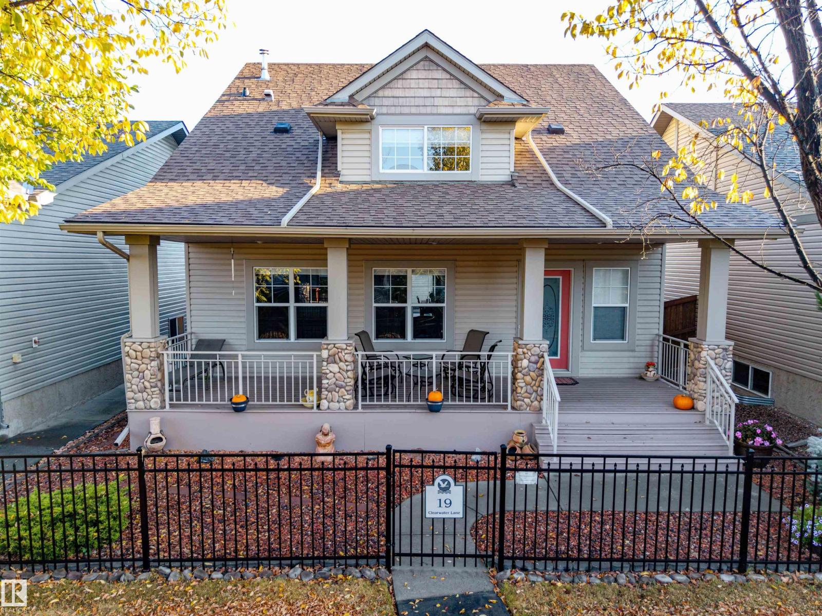 19 Clearwater Ln, Sherwood Park, Alberta  T8H 2X1 - Photo 1 - E4460601