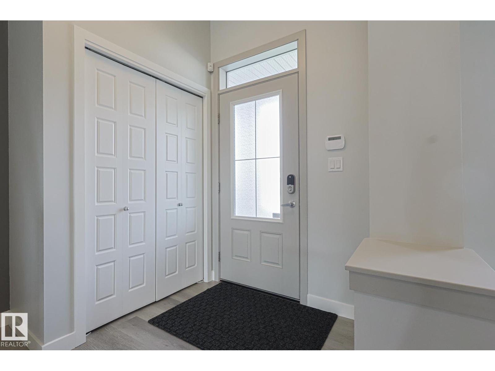 1653 Plum Circle Ci Sw, Edmonton, Alberta  T6X 2Y5 - Photo 5 - E4460602