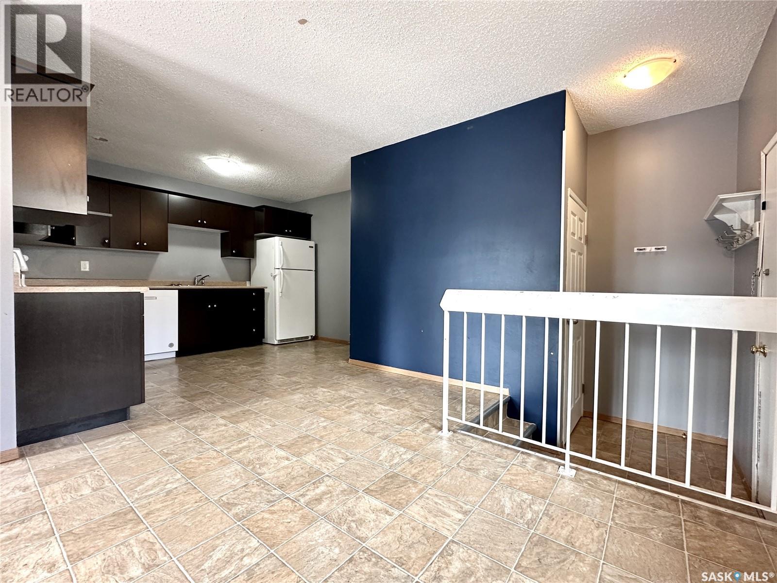 117 Stillwater Drive, Saskatoon, Saskatchewan  S7J 3N7 - Photo 6 - SK020015