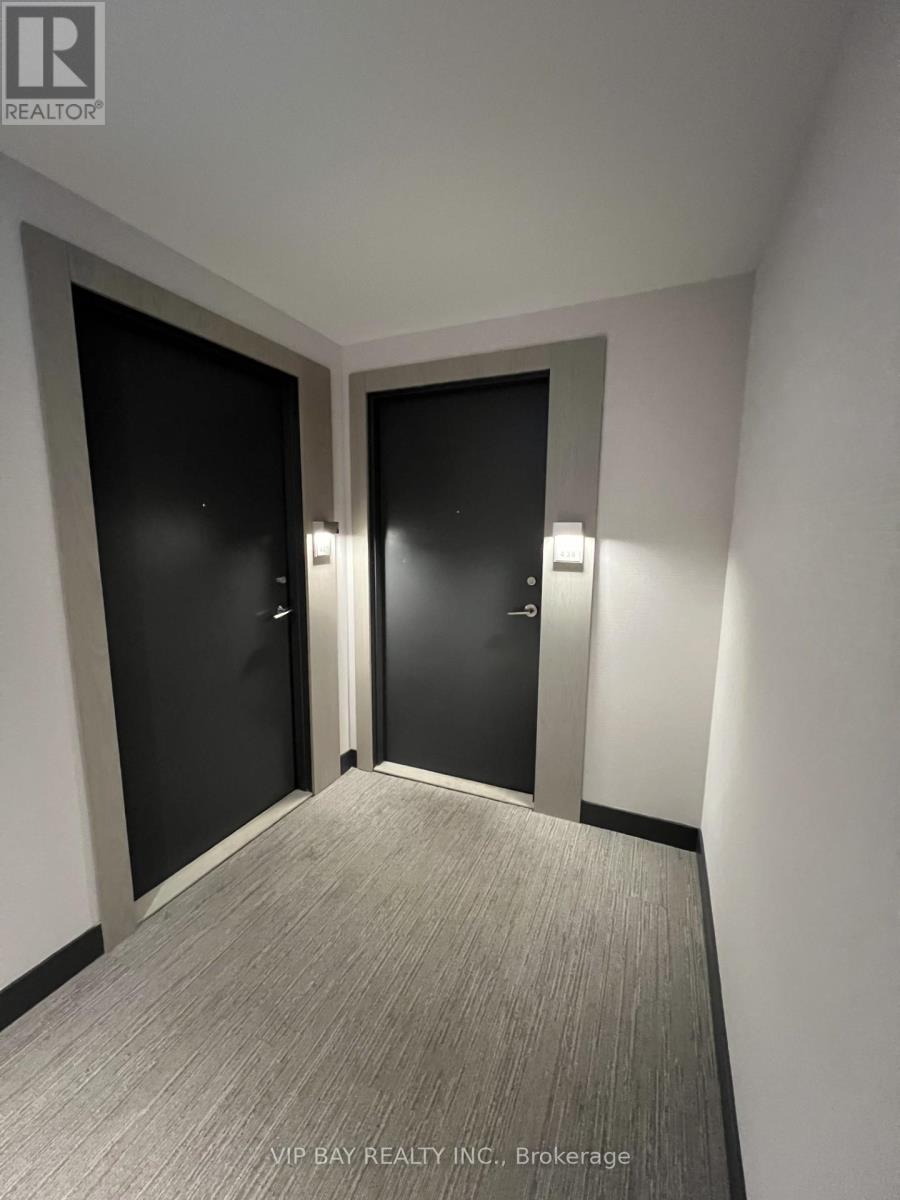 N438 - 7 Golden Lion Heights, Toronto (Newtonbrook East), Ontario  M2M 0C1 - Photo 3 - C12442137
