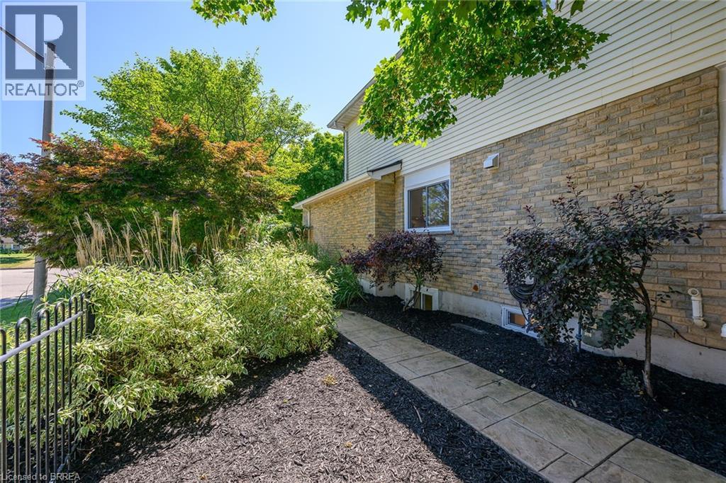 69 Garden Crescent, Paris, Ontario  N3L 3T1 - Photo 34 - 40775619