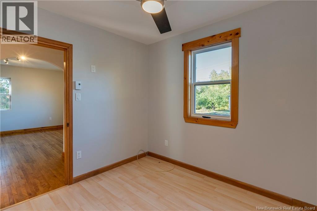 381 Caledonia Road, Moncton, New Brunswick  E1H 2E8 - Photo 21 - NB127866
