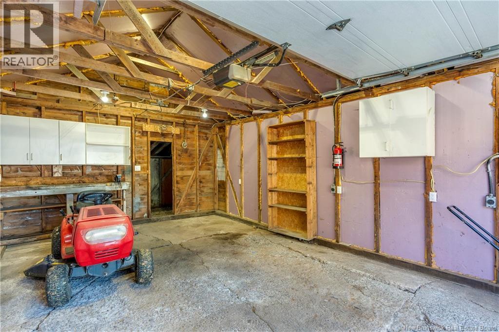 381 Caledonia Road, Moncton, New Brunswick  E1H 2E8 - Photo 39 - NB127866