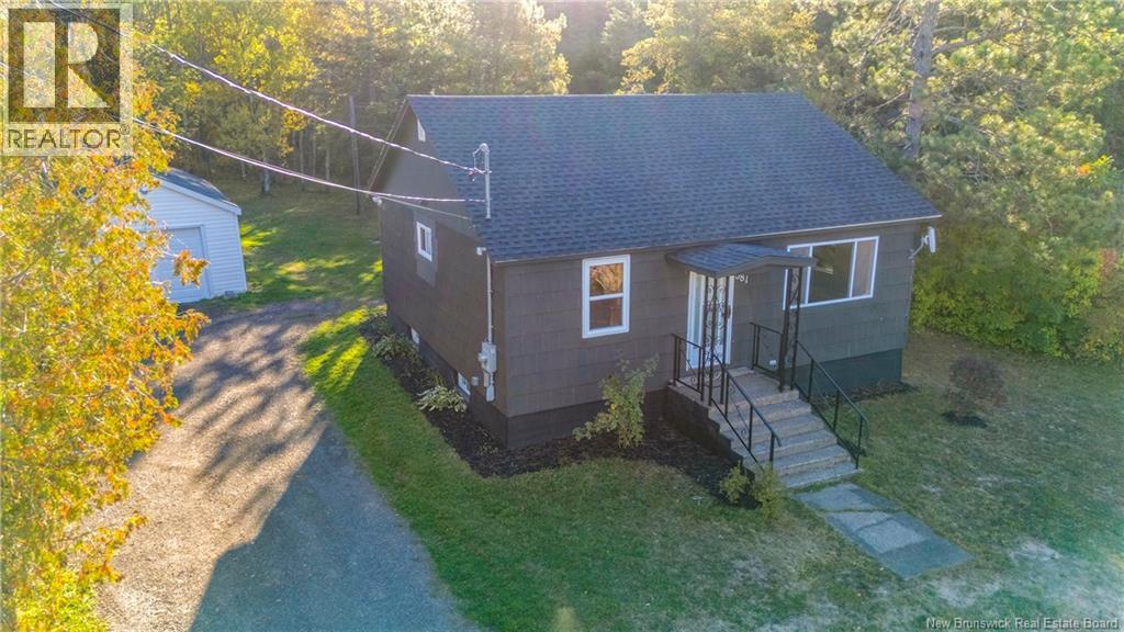 381 Caledonia Road, Moncton, New Brunswick  E1H 2E8 - Photo 4 - NB127866