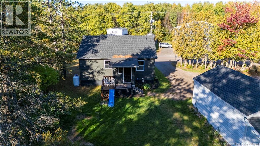 381 Caledonia Road, Moncton, New Brunswick  E1H 2E8 - Photo 5 - NB127866